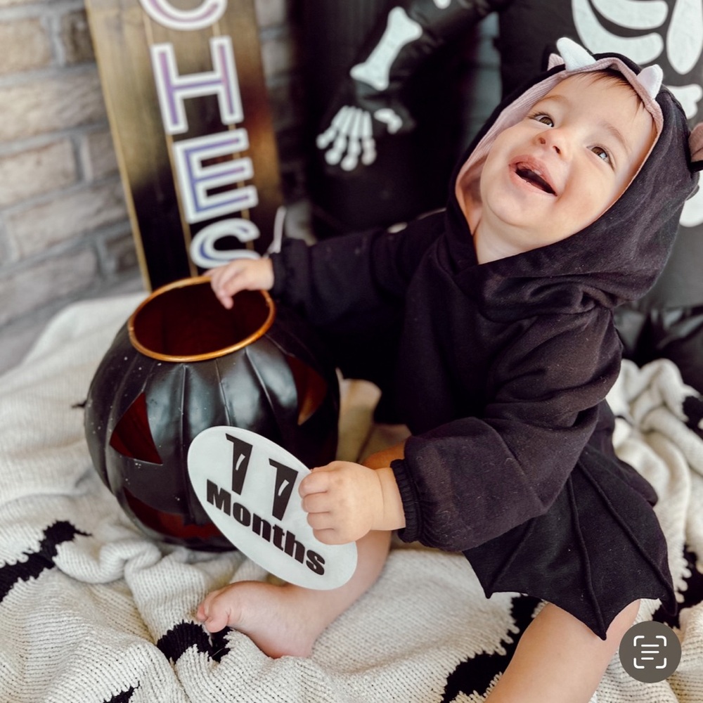 Baby bat costume